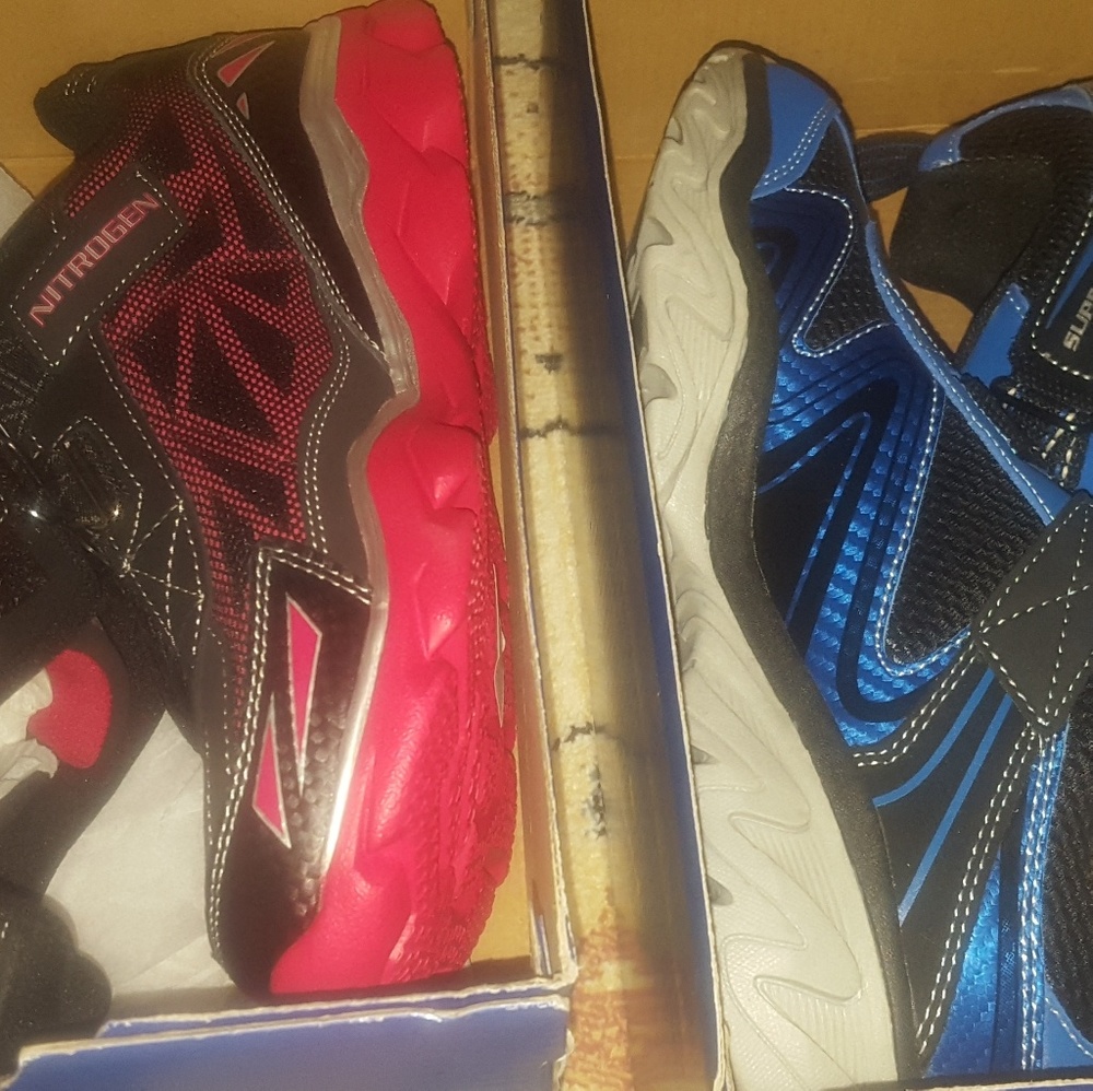 Boys sketcher shoes